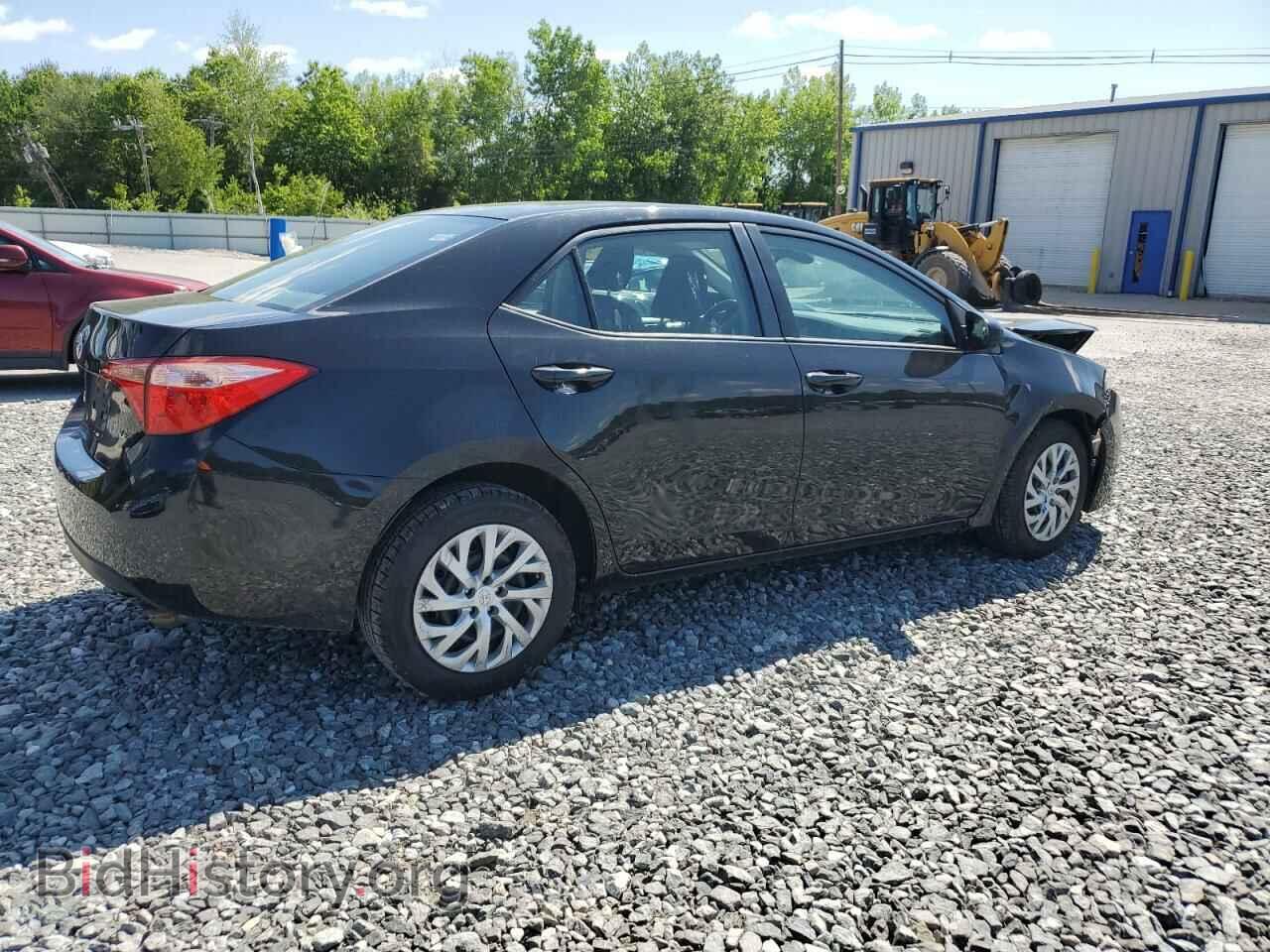 2018 TOYOTA COROLLA - VIN: 2T1BURHE0JC124231 - Фото 3