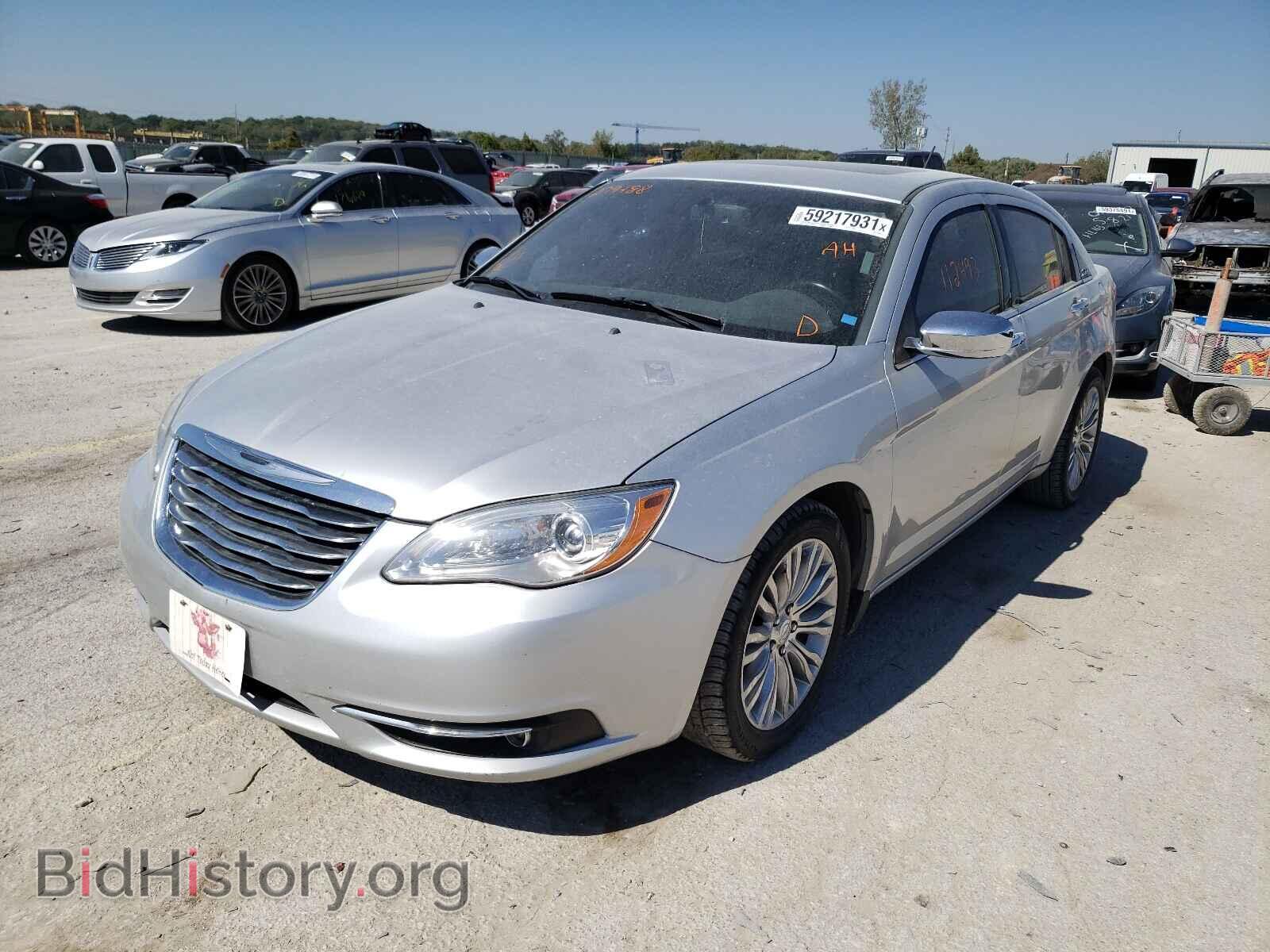 2012 CHRYSLER 200 - VIN: 1C3CCBCG6CN279488 - Фото 2
