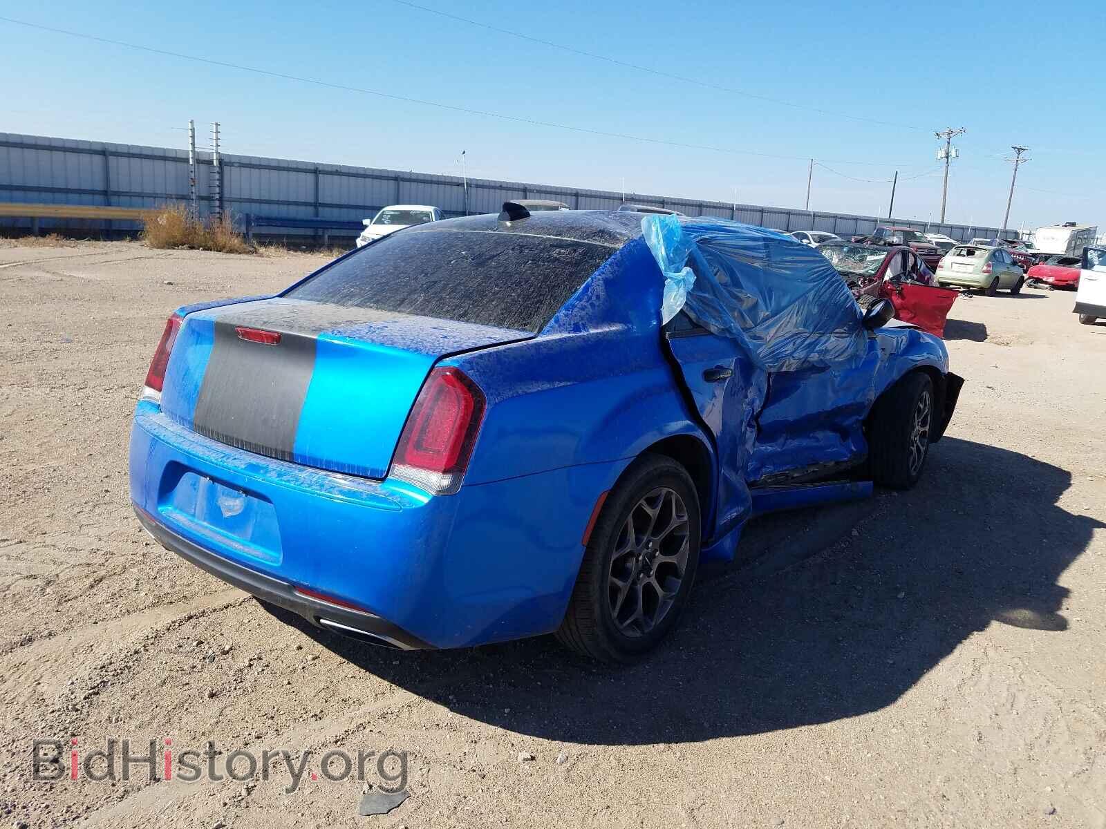 2016 CHRYSLER 300 - VIN: 2C3CCAGG2GH208629 - Фото 4