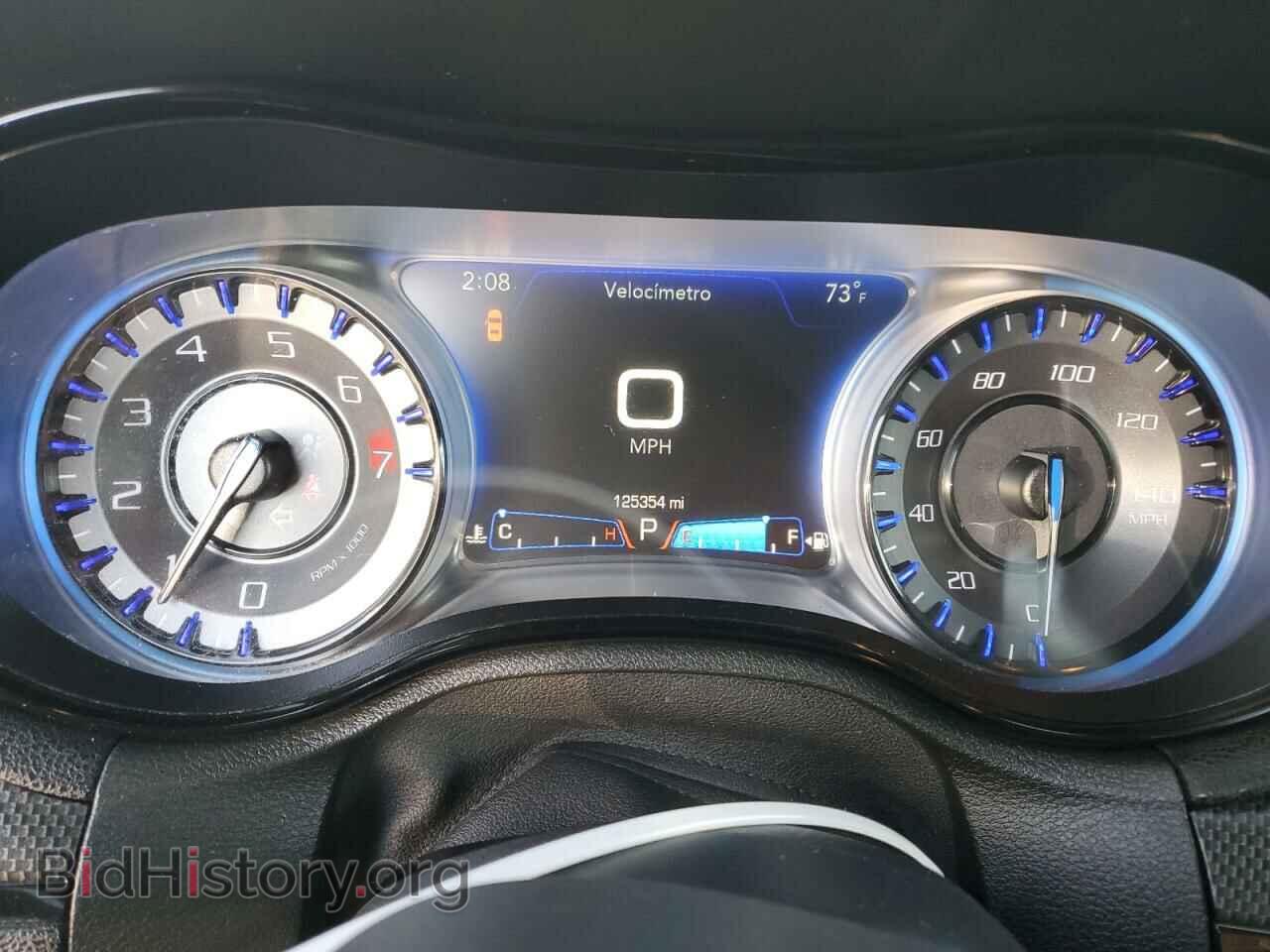 2016 CHRYSLER 300 - VIN: 2C3CCABG0GH295227 - Фото 9