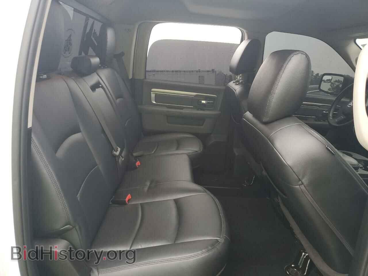 2019 RAM 1500 - VIN: 1C6RR6TT2KS681041 - Фото 10