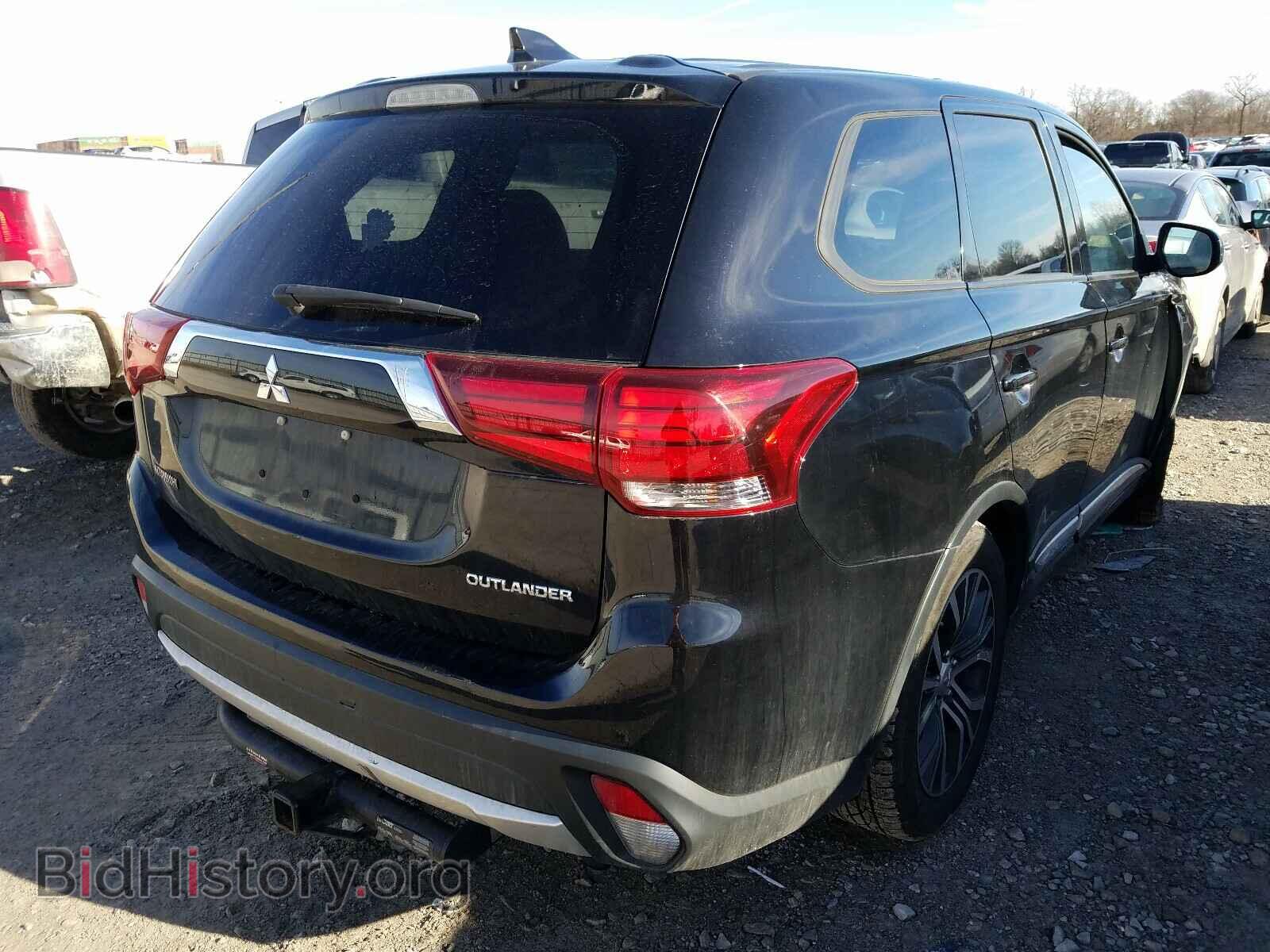 2017 MITSUBISHI OUTLANDER - VIN: JA4AD2A33HZ046730 - Фото 4