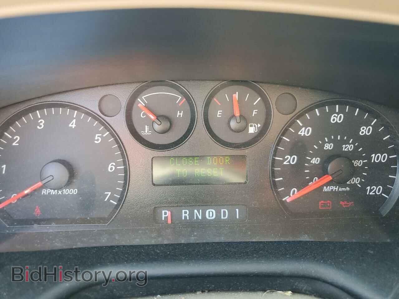 2007 FORD TAURUS - VIN: 1FAFP53U27A106557 - Фото 9