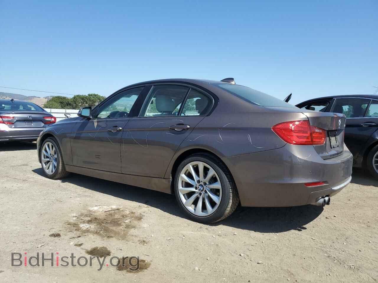 2013 BMW 3 SERIES - VIN: WBA3C1C57DF435292 - Фото 2