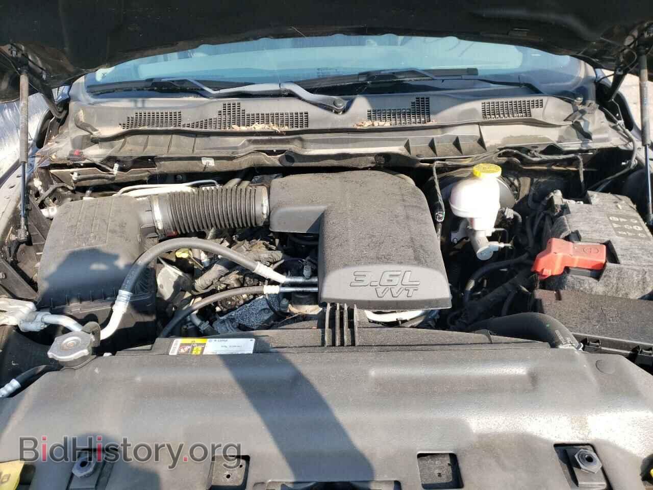 2018 RAM 1500 - VIN: 1C6RR7LG2JS257849 - Фото 7