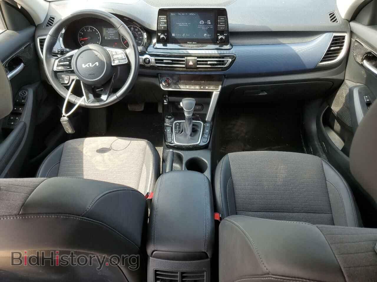 2023 KIA SELTOS - VIN: KNDEUCAA6P7351421 - Фото 8