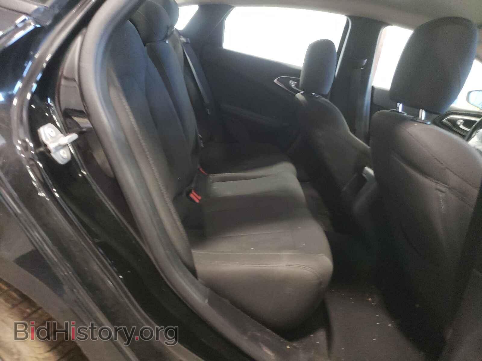 2015 CHRYSLER 200 - VIN: 1C3CCCAB2FN719854 - Фото 6