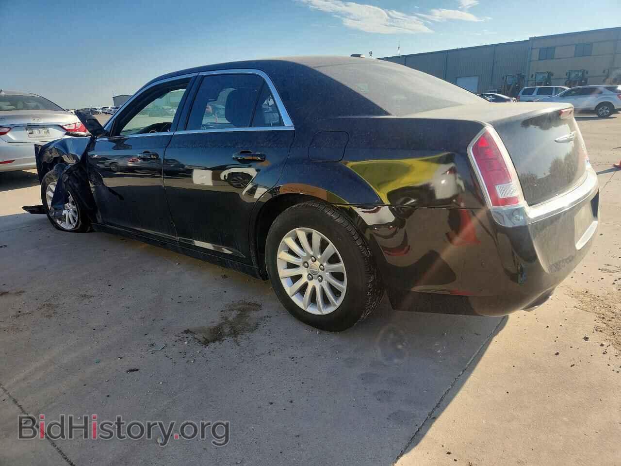 2014 CHRYSLER 300 - VIN: 2C3CCAAG5EH207397 - Photo 2