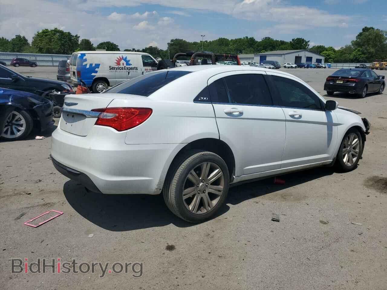 2012 CHRYSLER 200 - VIN: 1C3CCBBBXCN267673 - Фото 3