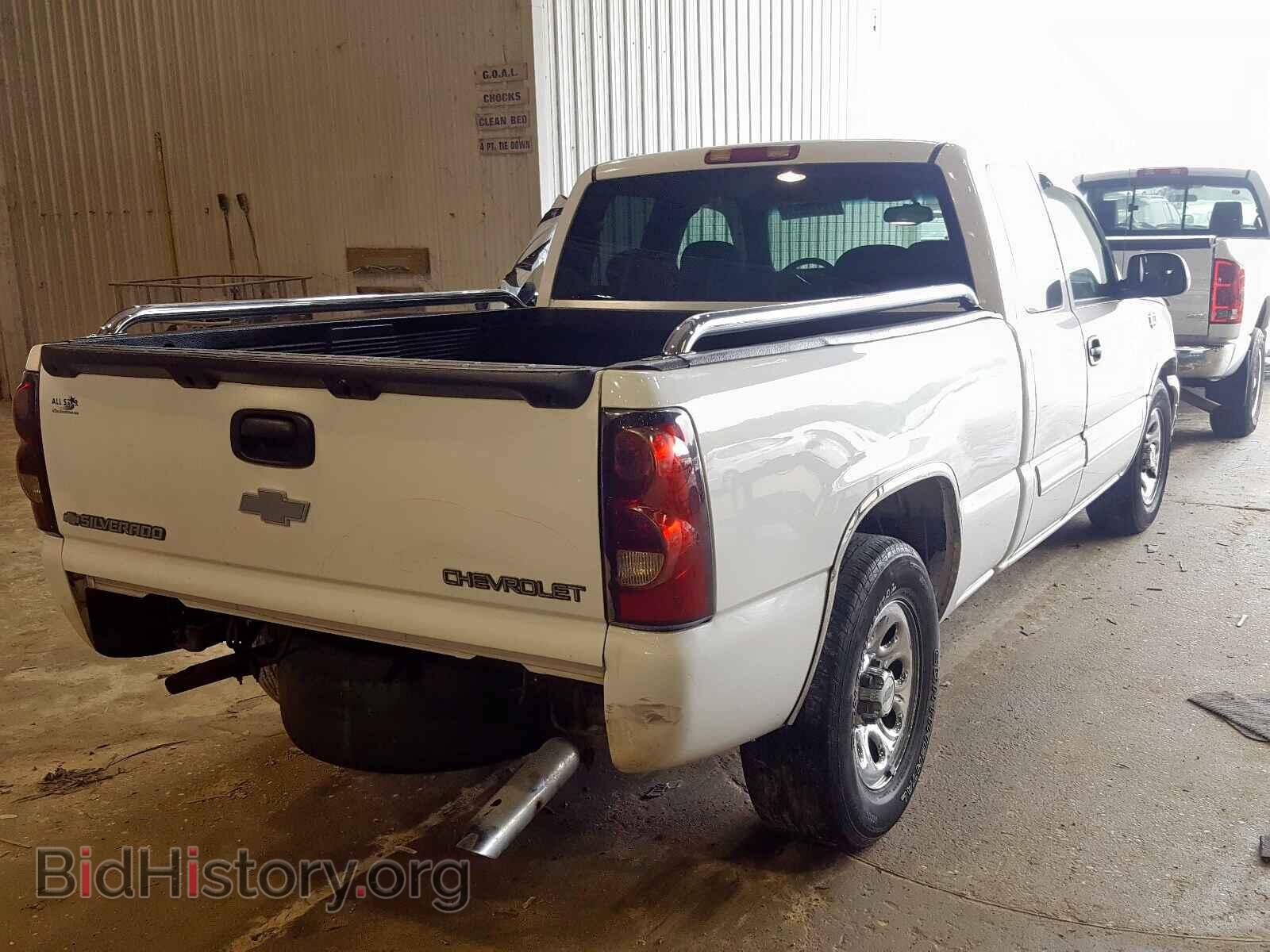 2005 CHEVROLET SILVERADO - VIN: 2GCEC19VX51116433 - Фото 4