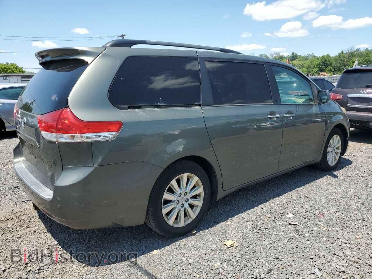 2011 TOYOTA All Models - VIN: 5TDDK3DC9BS016604 - Фото 3