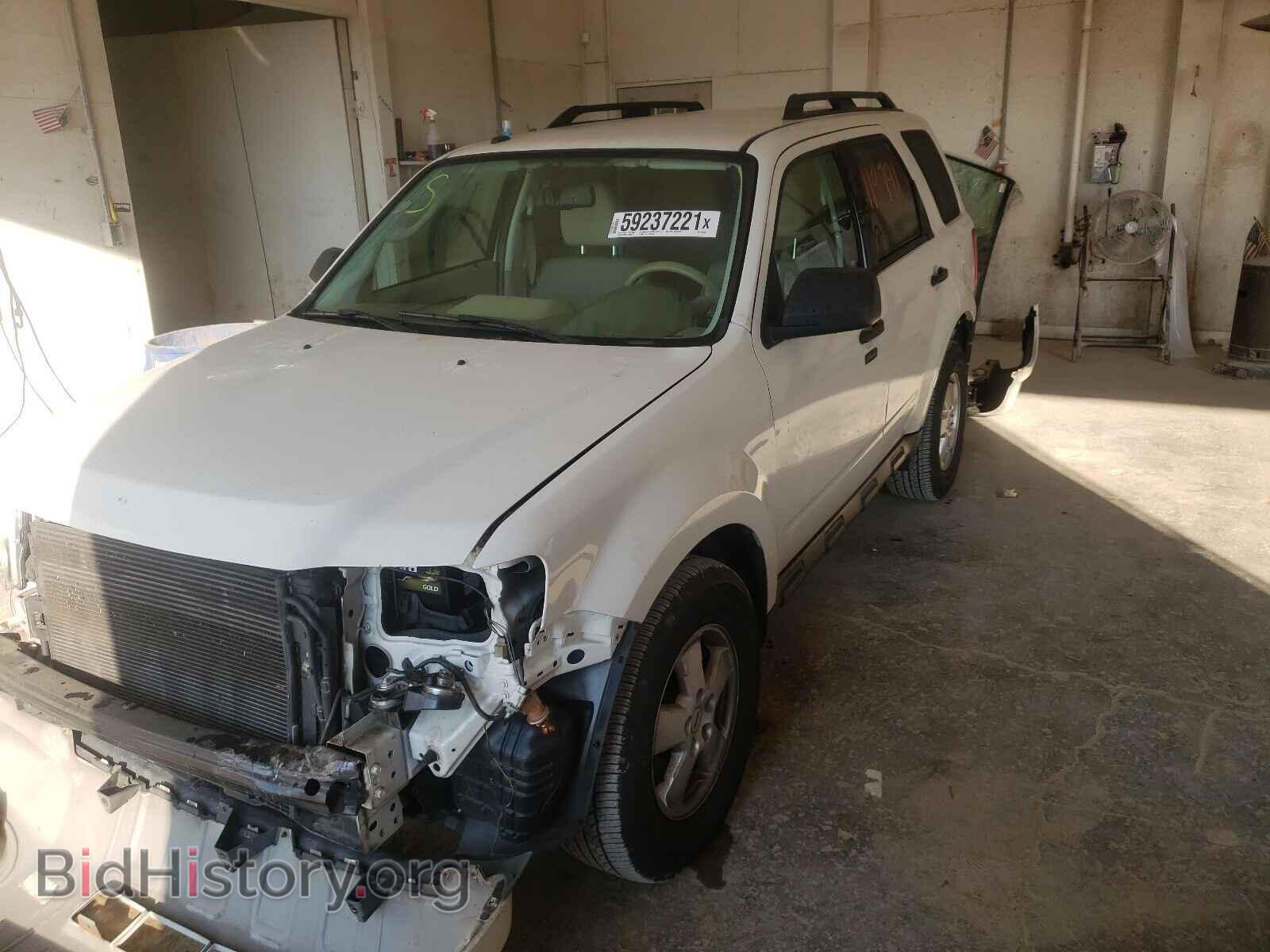 2012 FORD ESCAPE - VIN: 1FMCU0D76CKB57092 - Фото 2