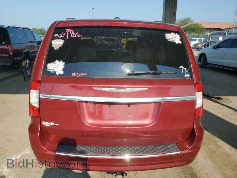 2016 Chrysler MINIVAN (VIN 2C4RC1BGXGR121469) — photo 6 of 13