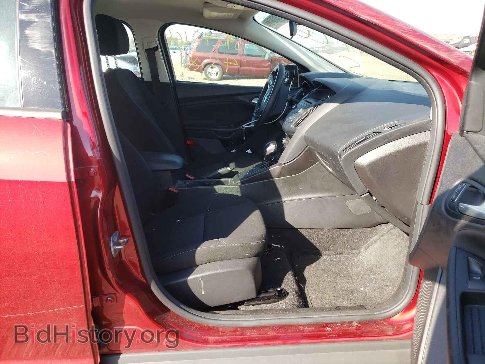 2017 FORD FOCUS - VIN: 1FADP3F2XHL329571 - Photo 5