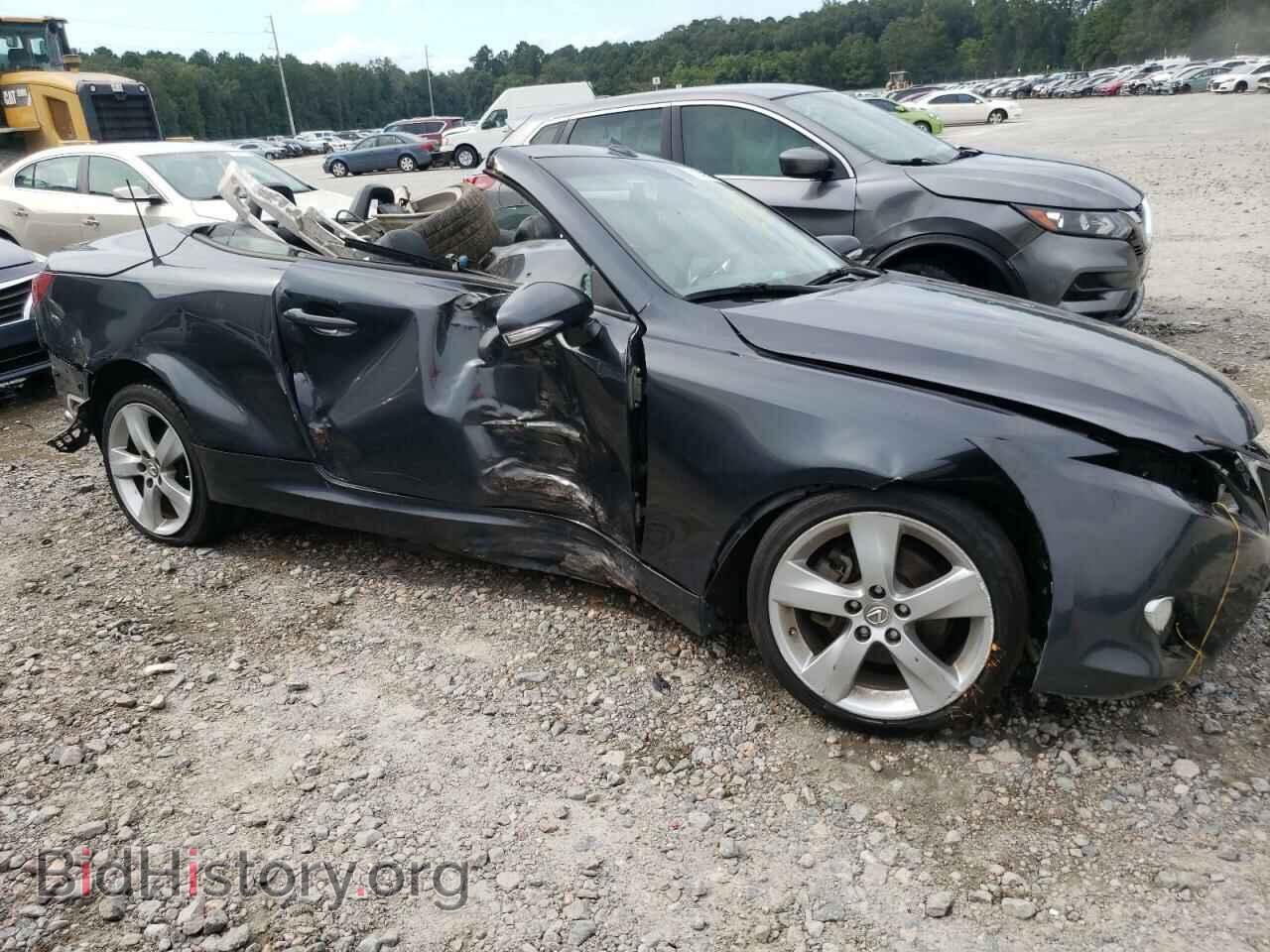 2011 LEXUS IS - VIN: JTHFF2C23B2515775 - Photo 9