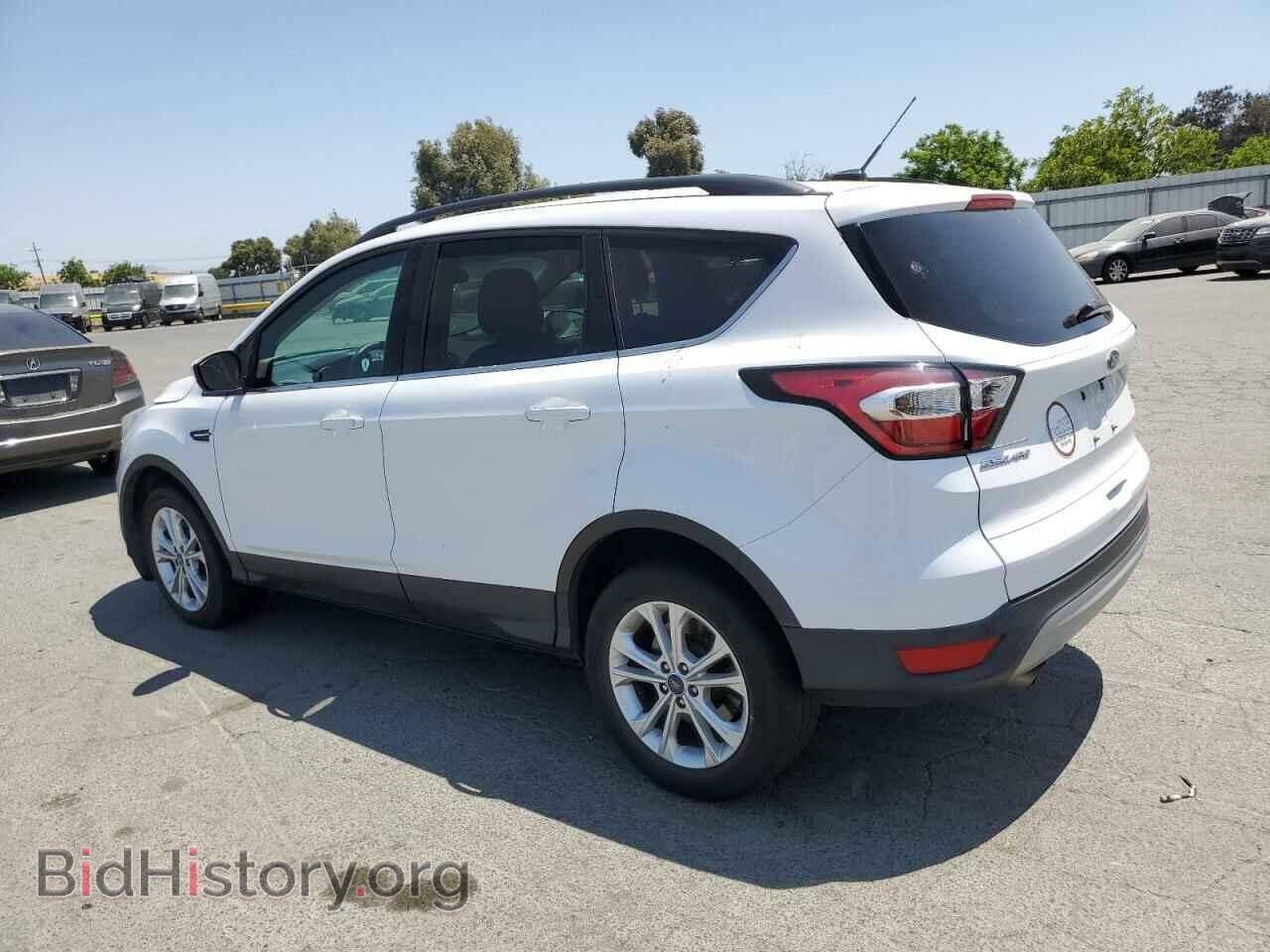 2017 FORD ESCAPE - VIN: 1FMCU9GD3HUB90729 - Фото 2