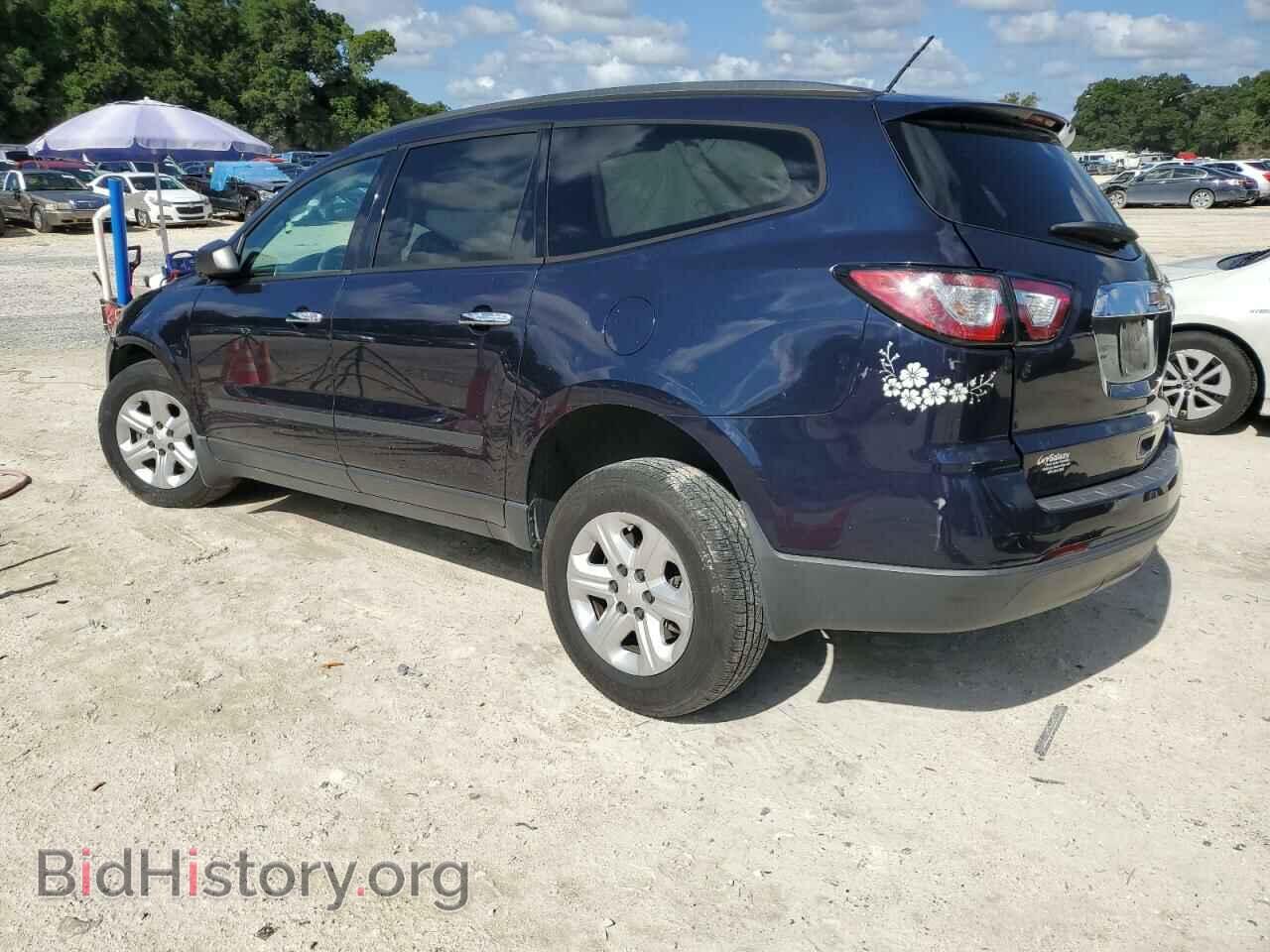2015 CHEVROLET TRAVERSE - VIN: 1GNKRFED6FJ201599 - Фото 2