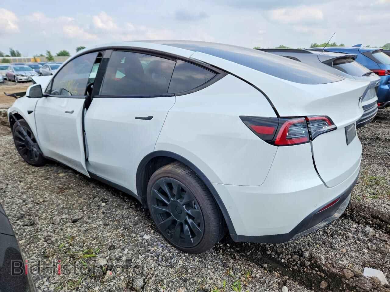 2022 TESLA MODEL Y - VIN: 7SAYGDEE9NF441065 - Фото 2