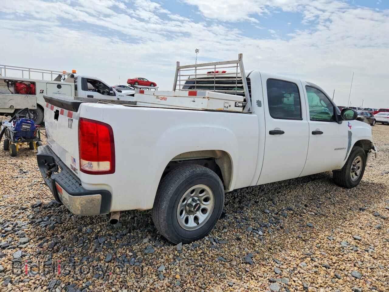 2007 GMC SIERRA - VIN: 3GTEC13C47G523178 - Фото 3