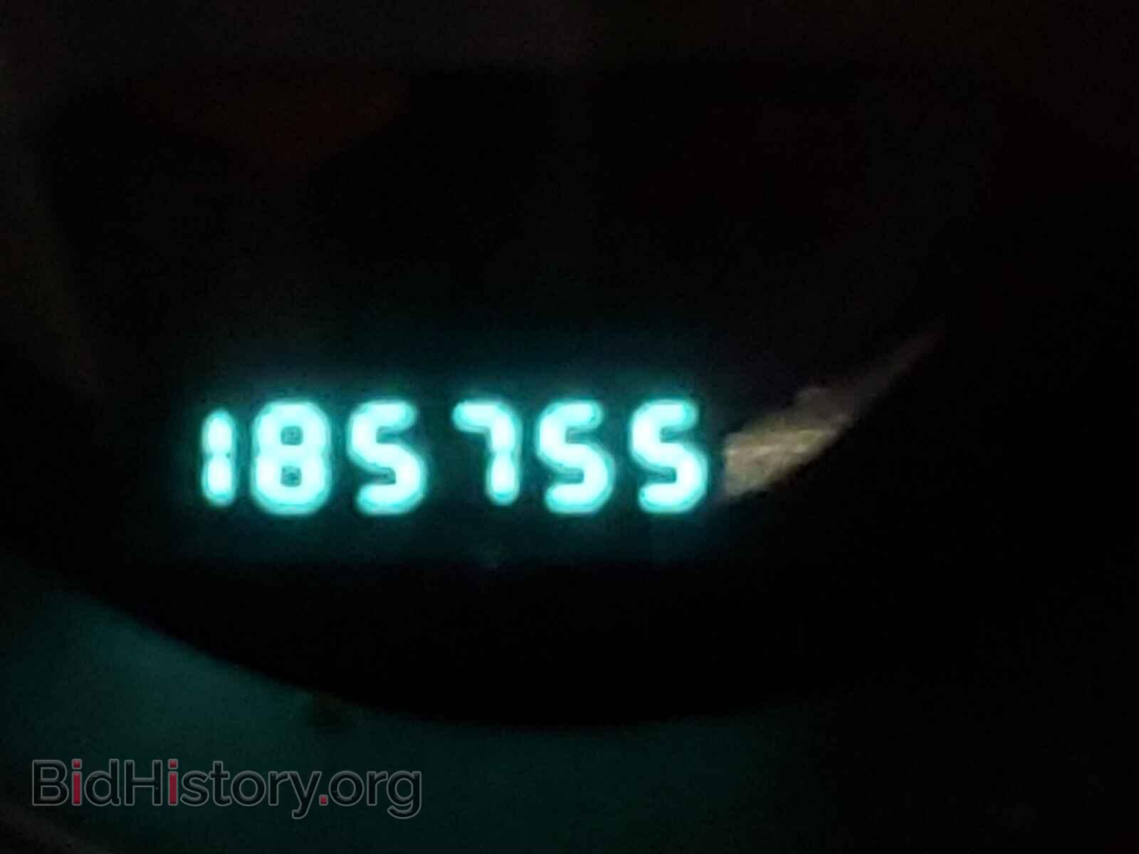 2010 DODGE AVENGER - VIN: 1B3CC5FB1AN220778 - Photo 8