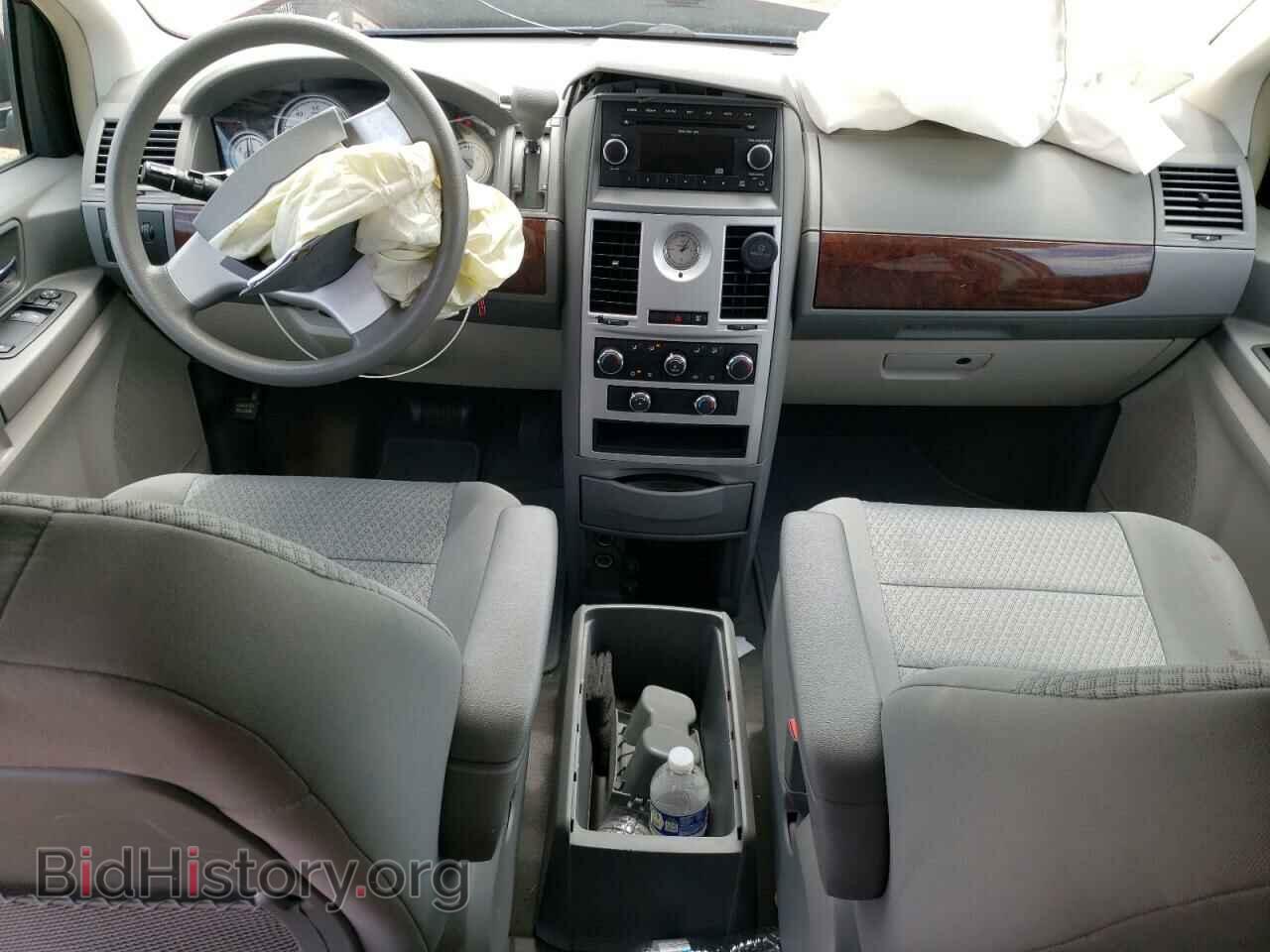 2009 CHRYSLER MINIVAN - VIN: 2A8HR44E89R638899 - Фото 8
