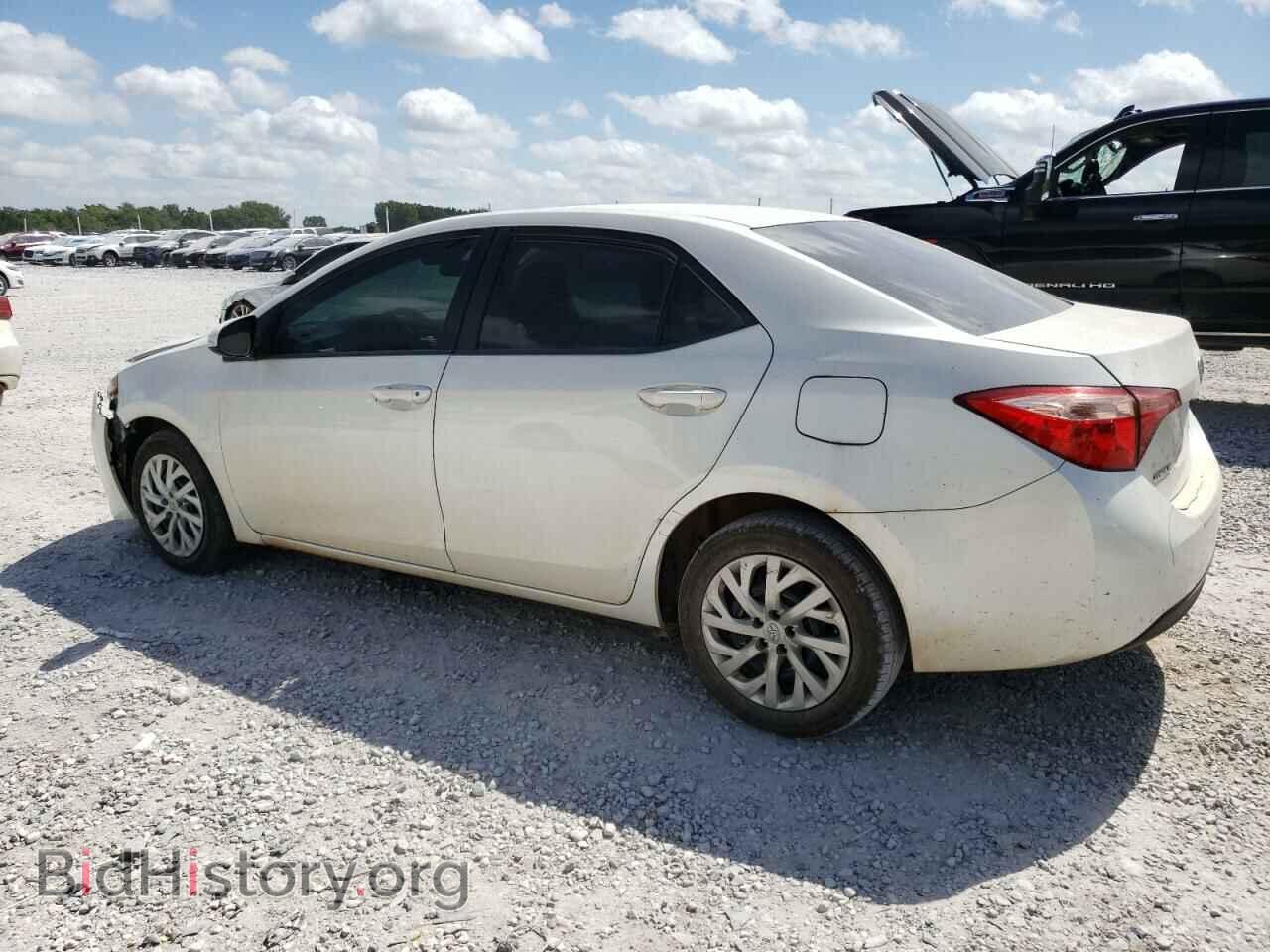 2017 TOYOTA COROLLA - VIN: 5YFBURHE2HP603051 - Фото 2