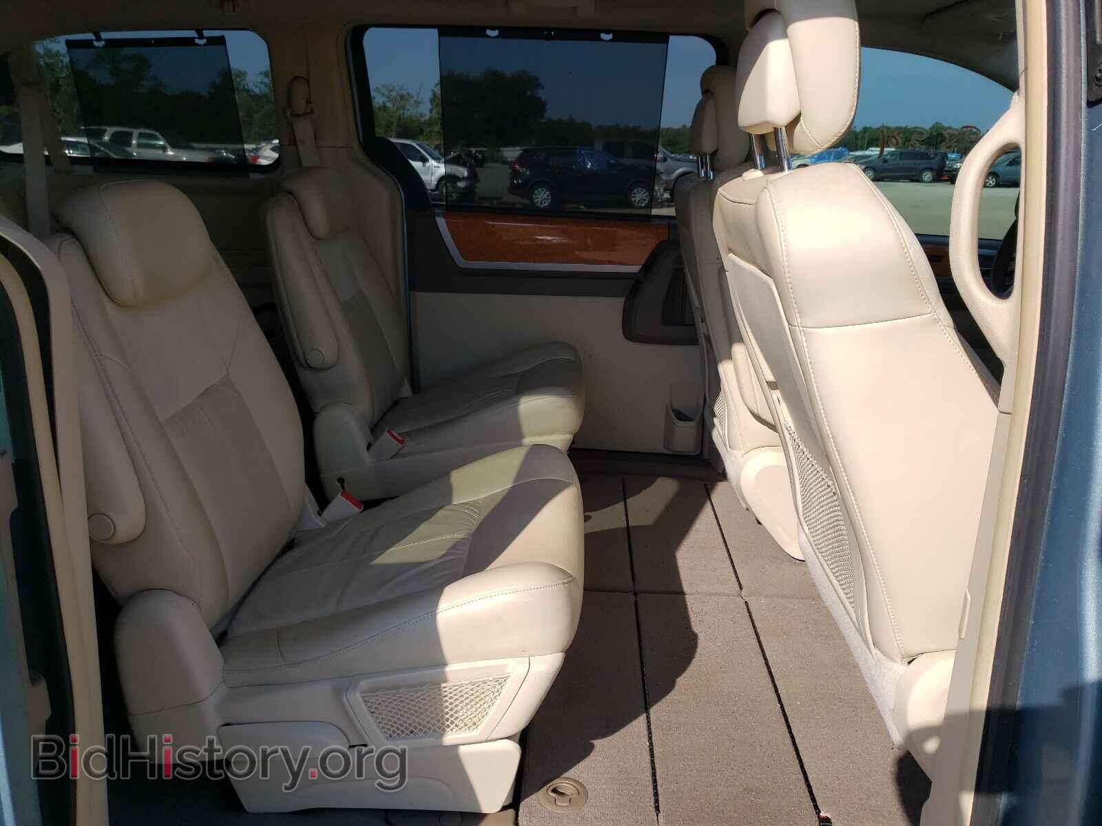 2010 CHRYSLER MINIVAN - VIN: 2A4RR7DX8AR404243 - Photo 6