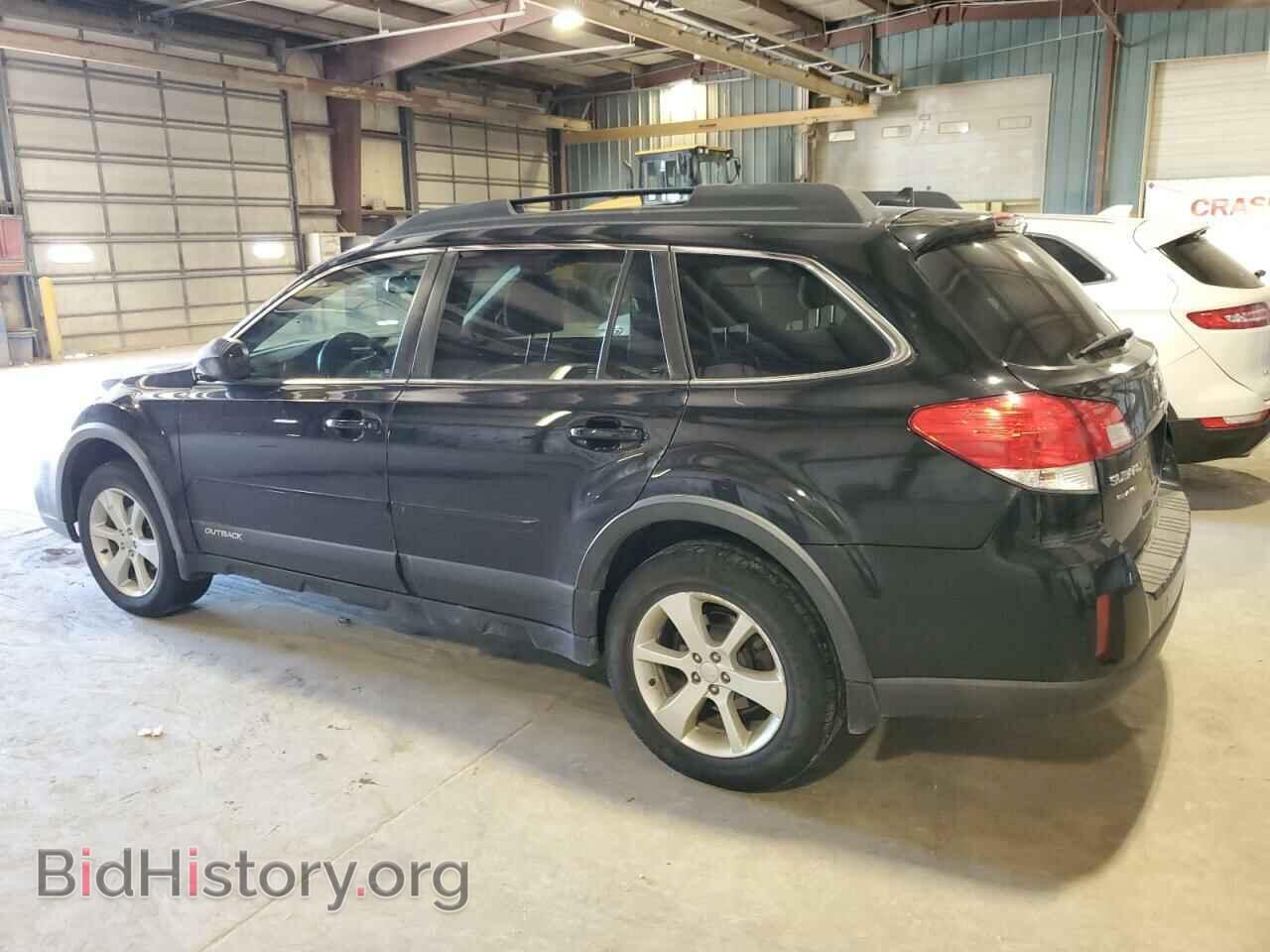 2014 SUBARU OUTBACK - VIN: 4S4BRCCC8E3225449 - Photo 2