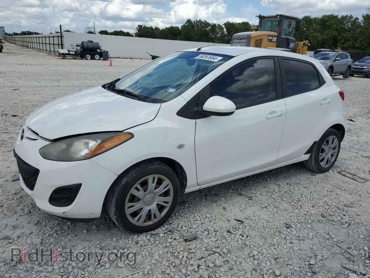 Фотография JM1DE1HY2B0123045 - MAZDA 2 2011
