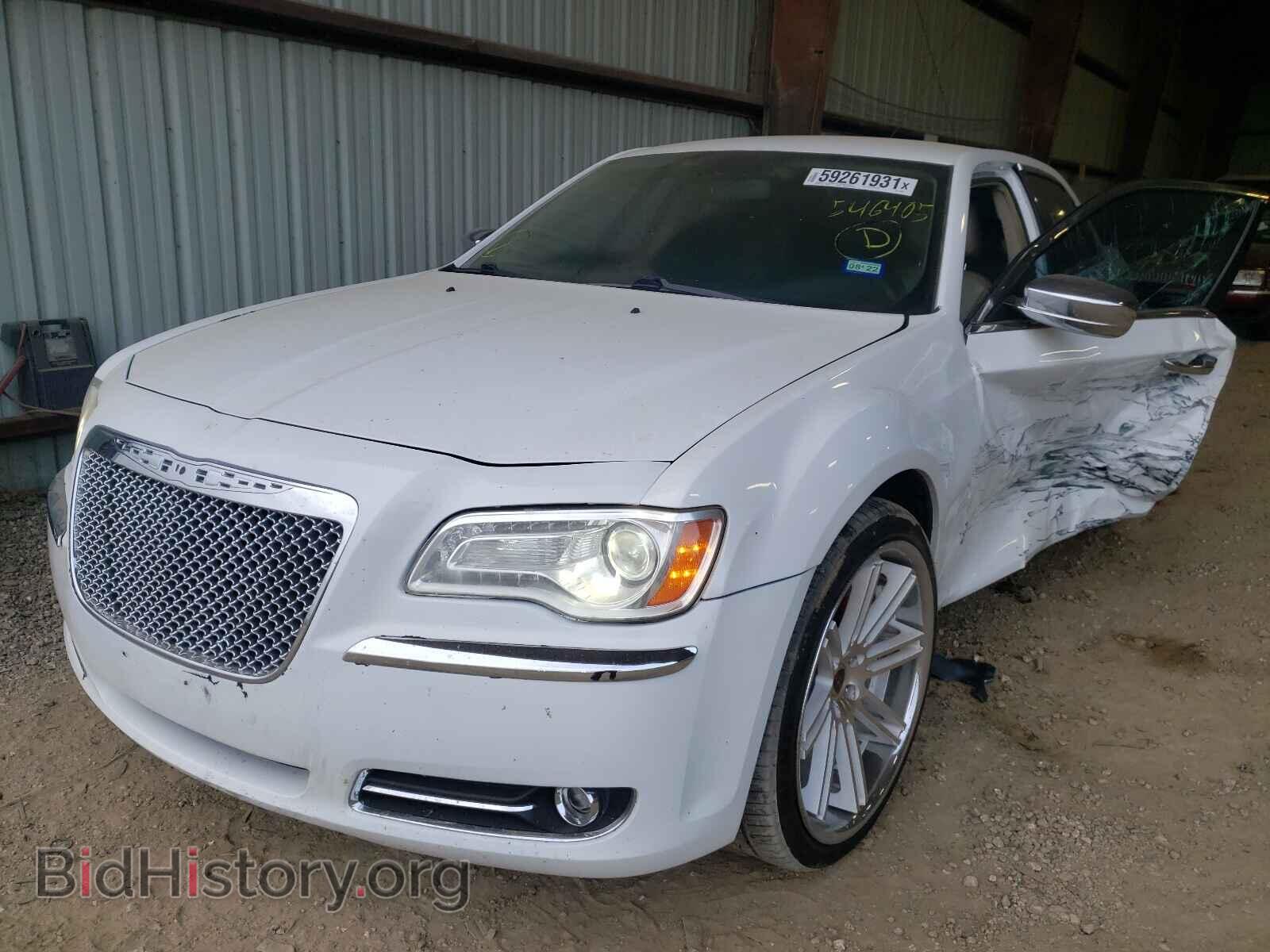 2011 CHRYSLER 300 - VIN: 2C3CA5CGXBH546405 - Фото 2