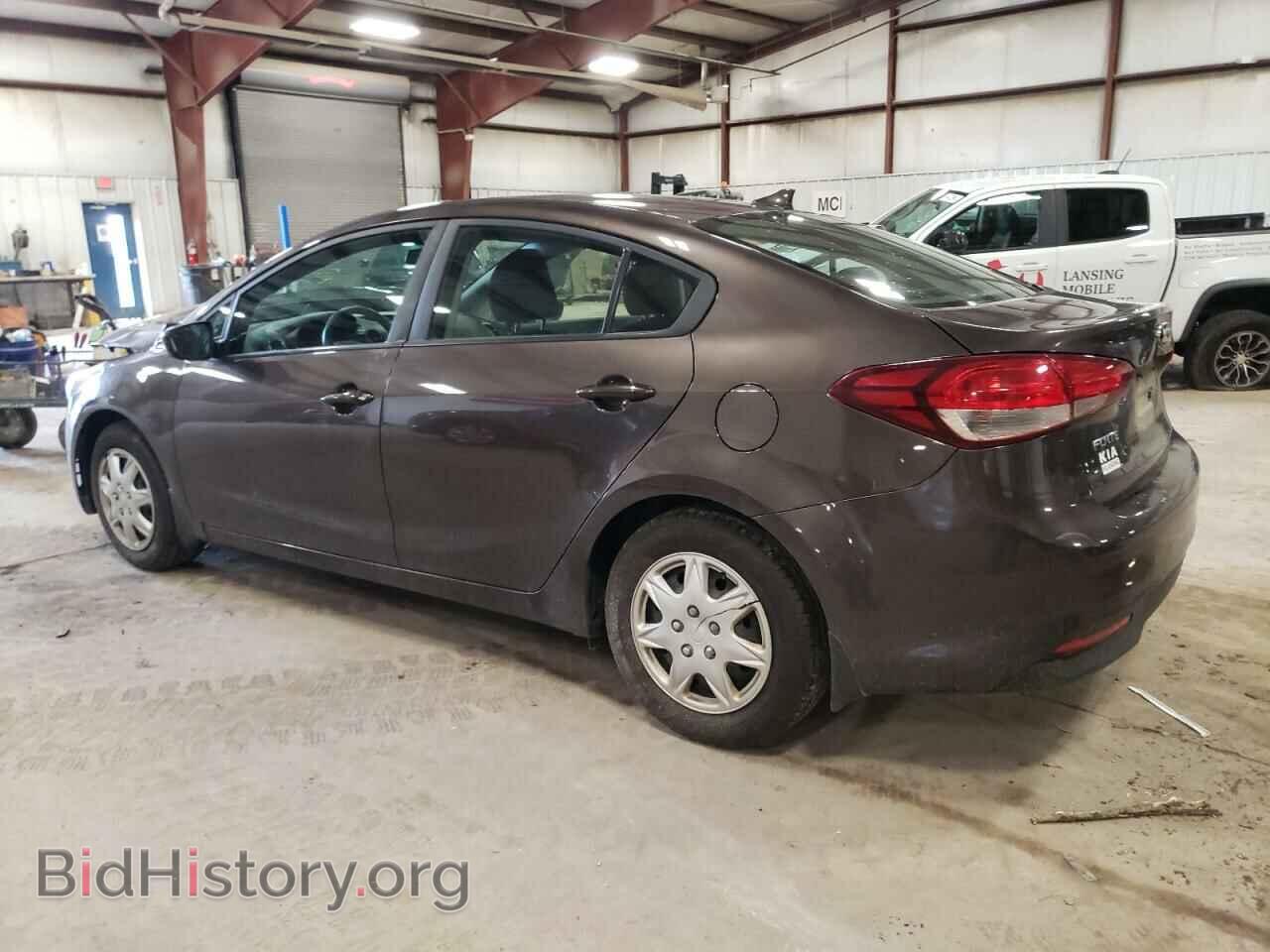 2017 KIA FORTE - VIN: 3KPFK4A77HE050923 - Фото 2