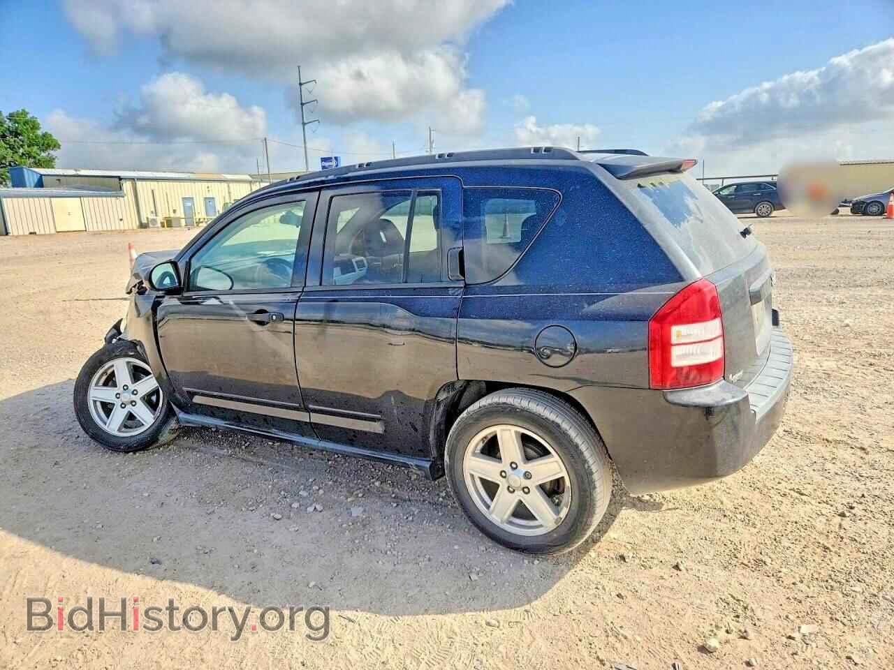 2008 JEEP COMPASS - VIN: 1J8FT47W48D661241 - Фото 2