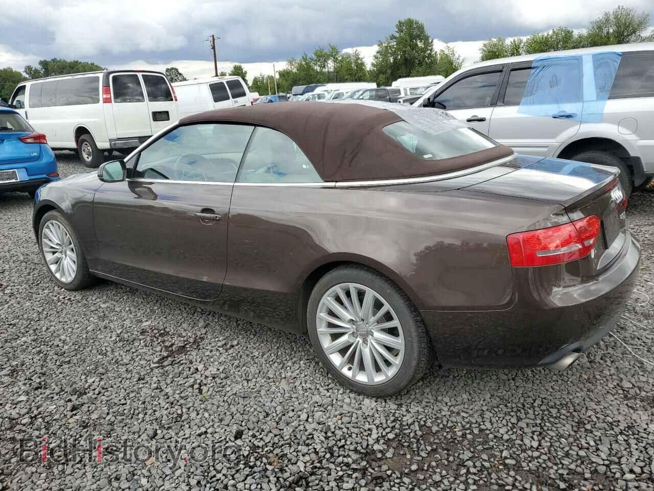 2011 AUDI A5 - VIN: WAULFAFH1BN017763 - Фото 2