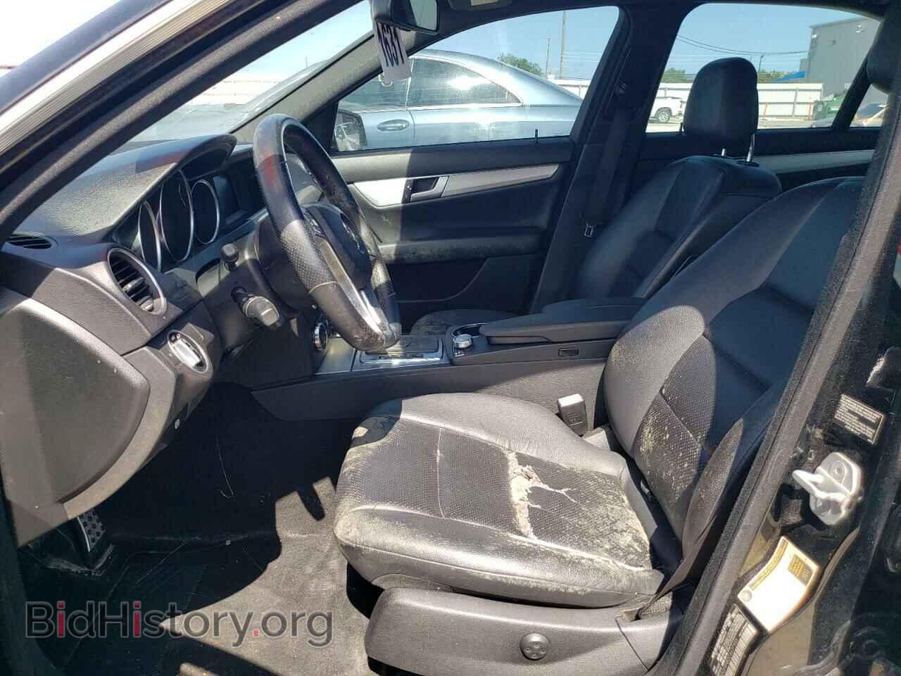 2012 MERCEDES-BENZ C-CLASS - VIN: WDDGF4HB2CA627555 - Фото 7
