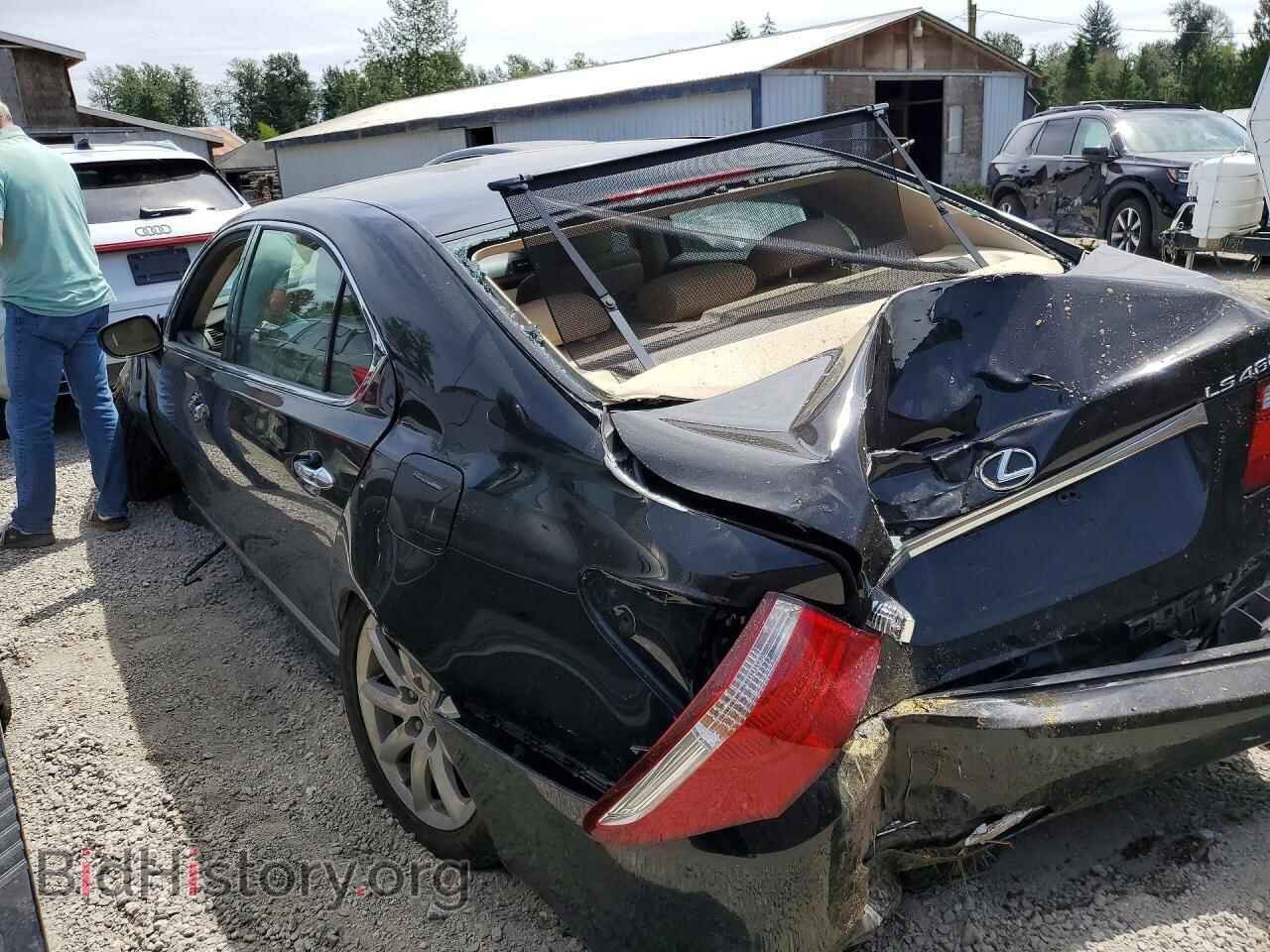 2007 LEXUS LS460 - VIN: JTHGL46F175015692 - Photo 2