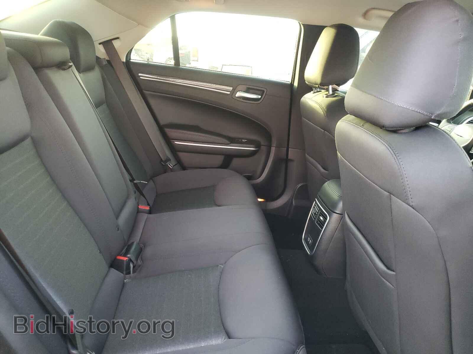 2021 CHRYSLER 300 - VIN: 2C3CCAAG5MH572192 - Фото 6