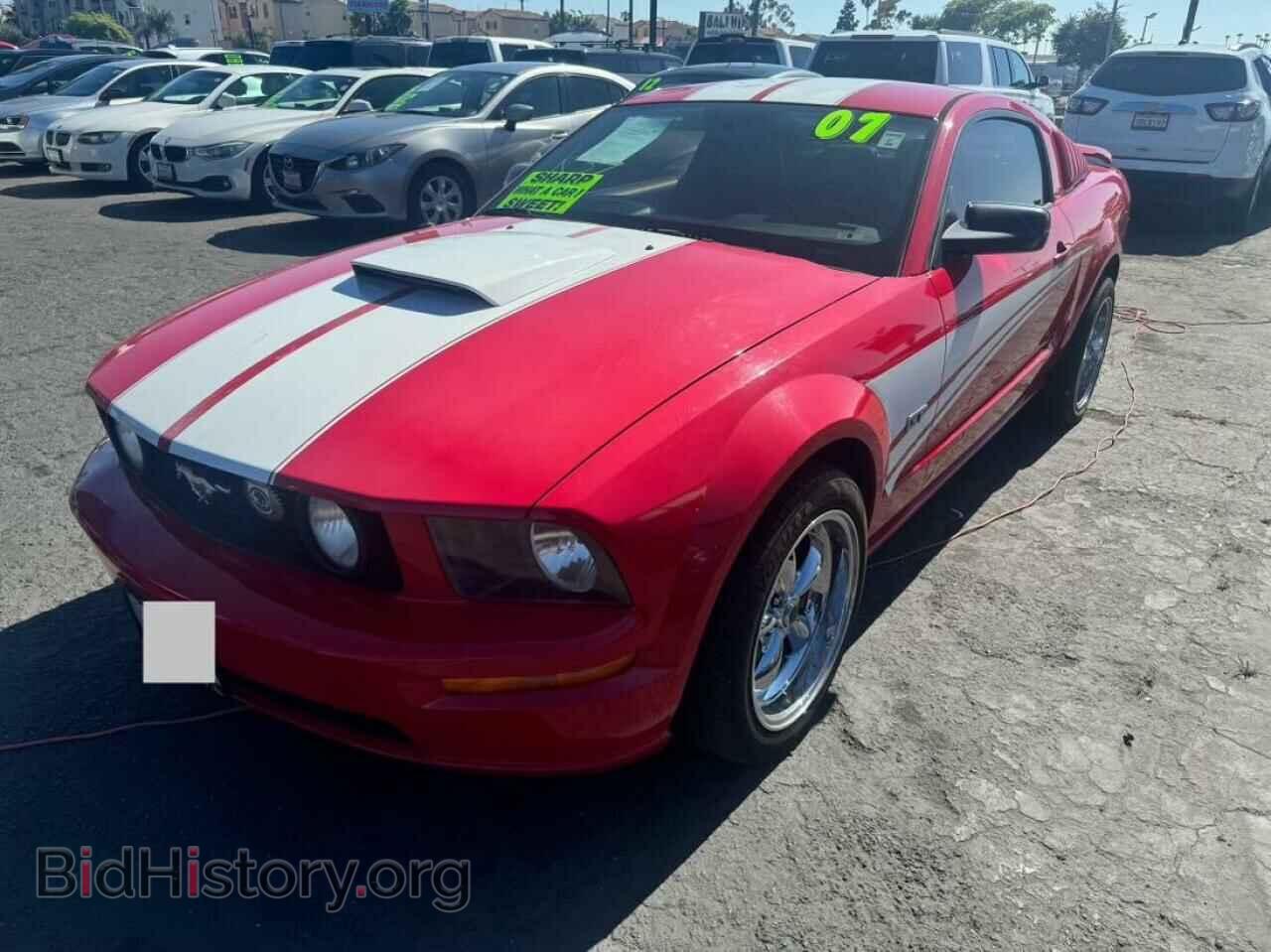 2007 FORD MUSTANG - VIN: 1ZVHT82H975302716 - Фото 2