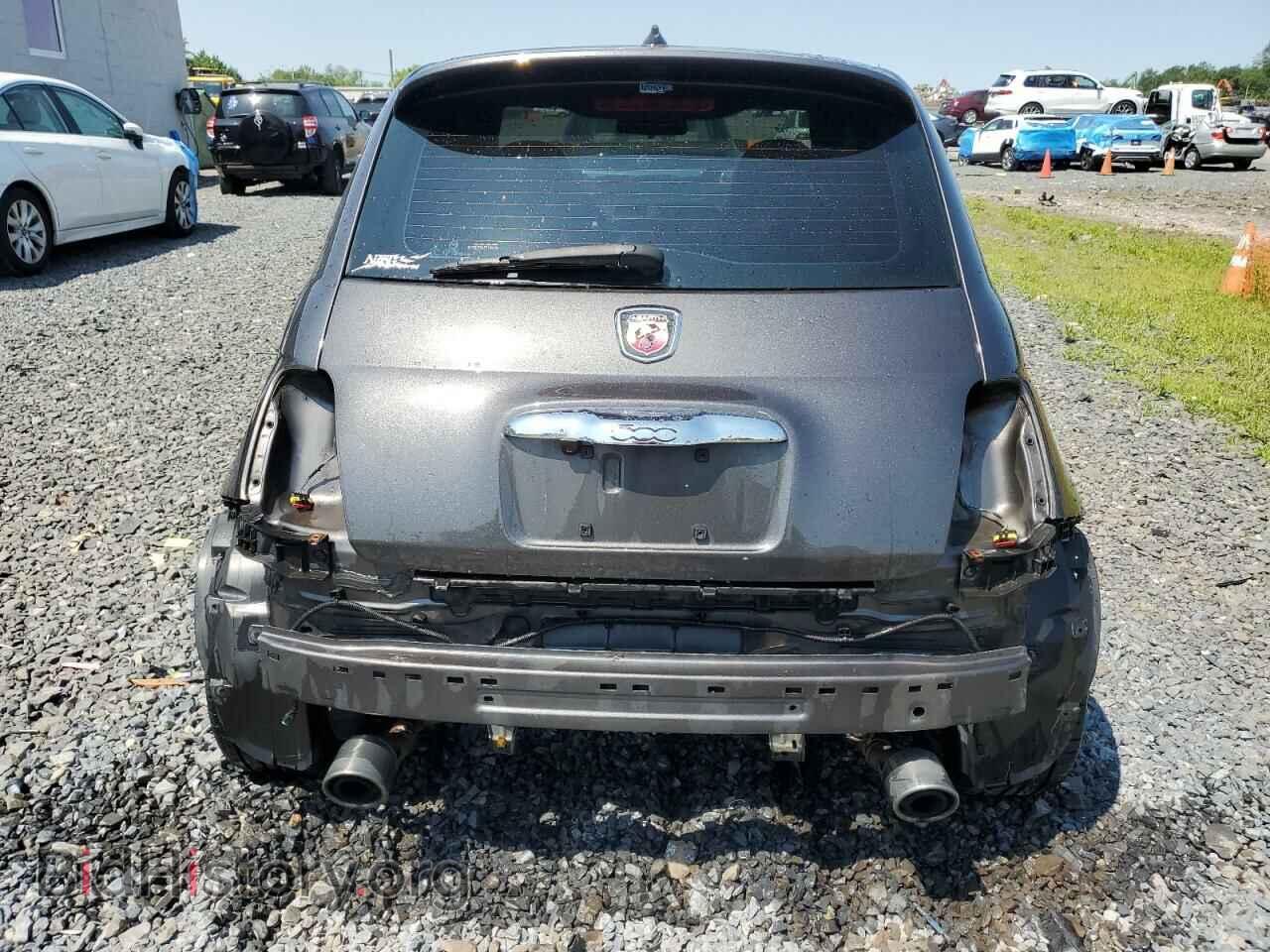 2015 FIAT 500 - VIN: 3C3CFFFH1FT508103 - Photo 6