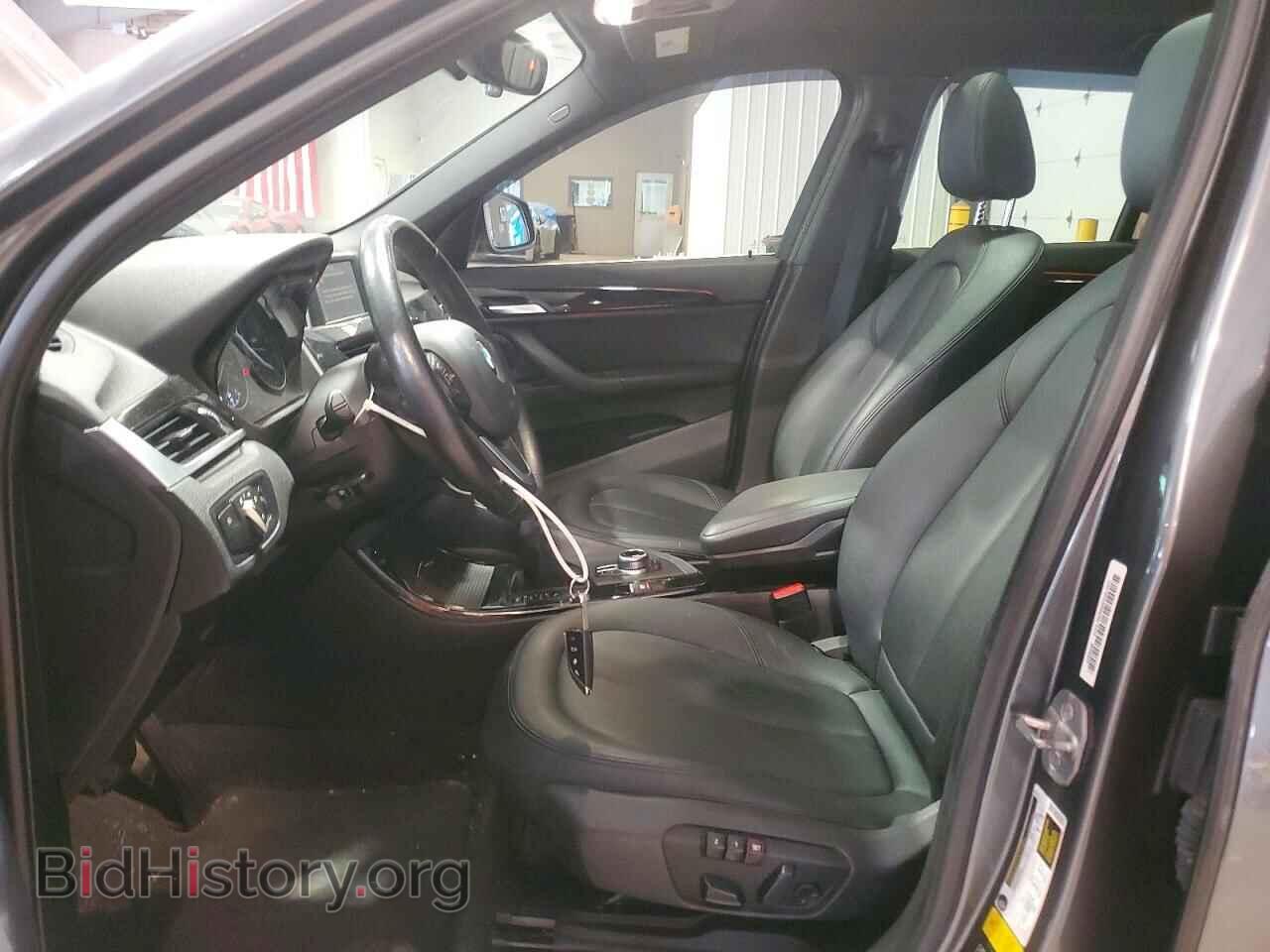 2016 BMW X1 - VIN: WBXHT3C33G5E52741 - Фото 7