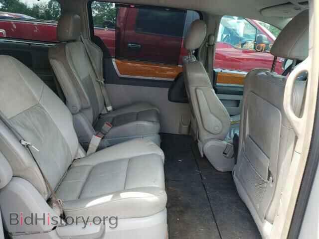 2008 CHRYSLER MINIVAN - VIN: 2A8HR64X08R735378 - Фото 6