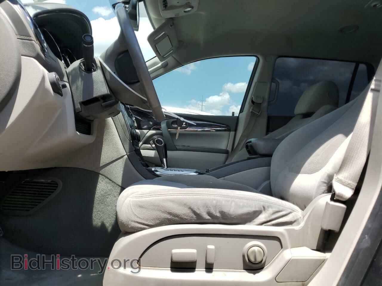2017 BUICK ENCLAVE - VIN: 5GAKRAKD6HJ302095 - Фото 7