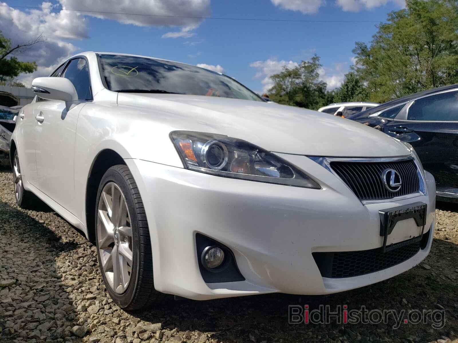 Photo JTHCF5C26C5059436 - LEXUS IS 2012