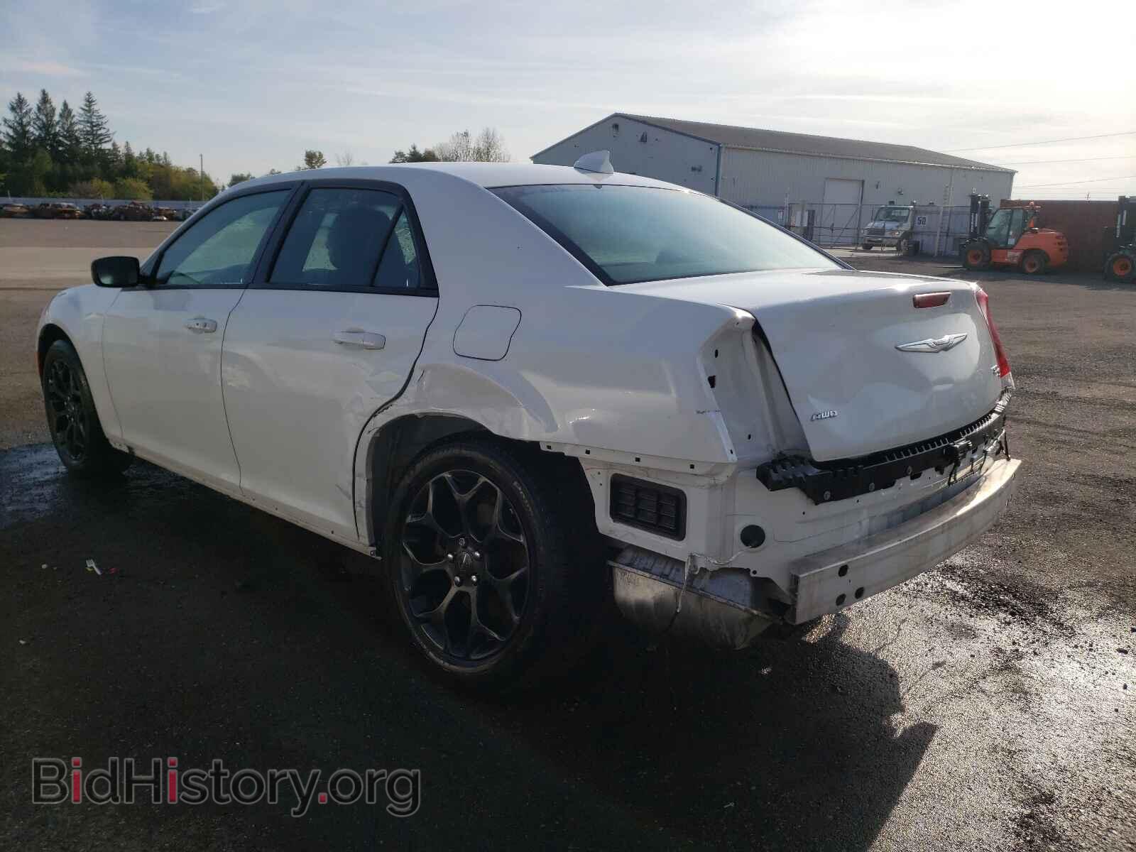 2019 CHRYSLER 300 - VIN: 2C3CCAGG3KH635231 - Photo 3