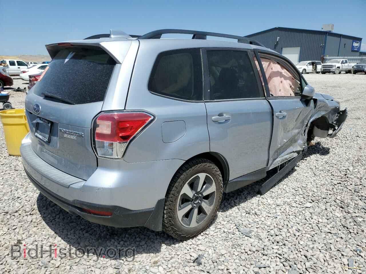 2017 SUBARU FORESTER - VIN: JF2SJAEC8HH419341 - Фото 3