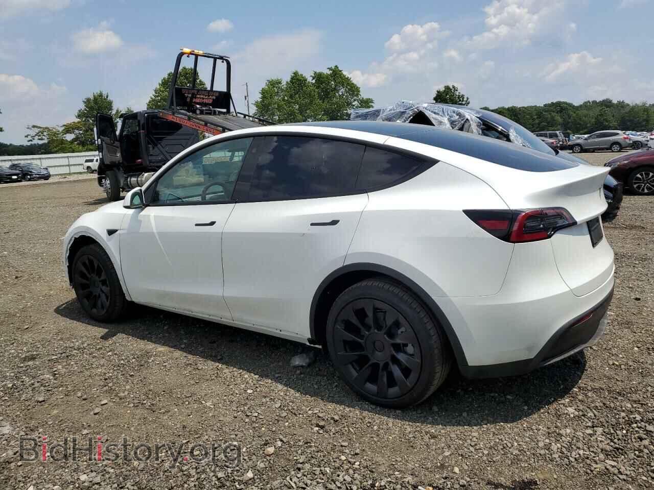 2023 TESLA MODEL Y - VIN: 7SAYGDEE6PF760183 - Фото 2