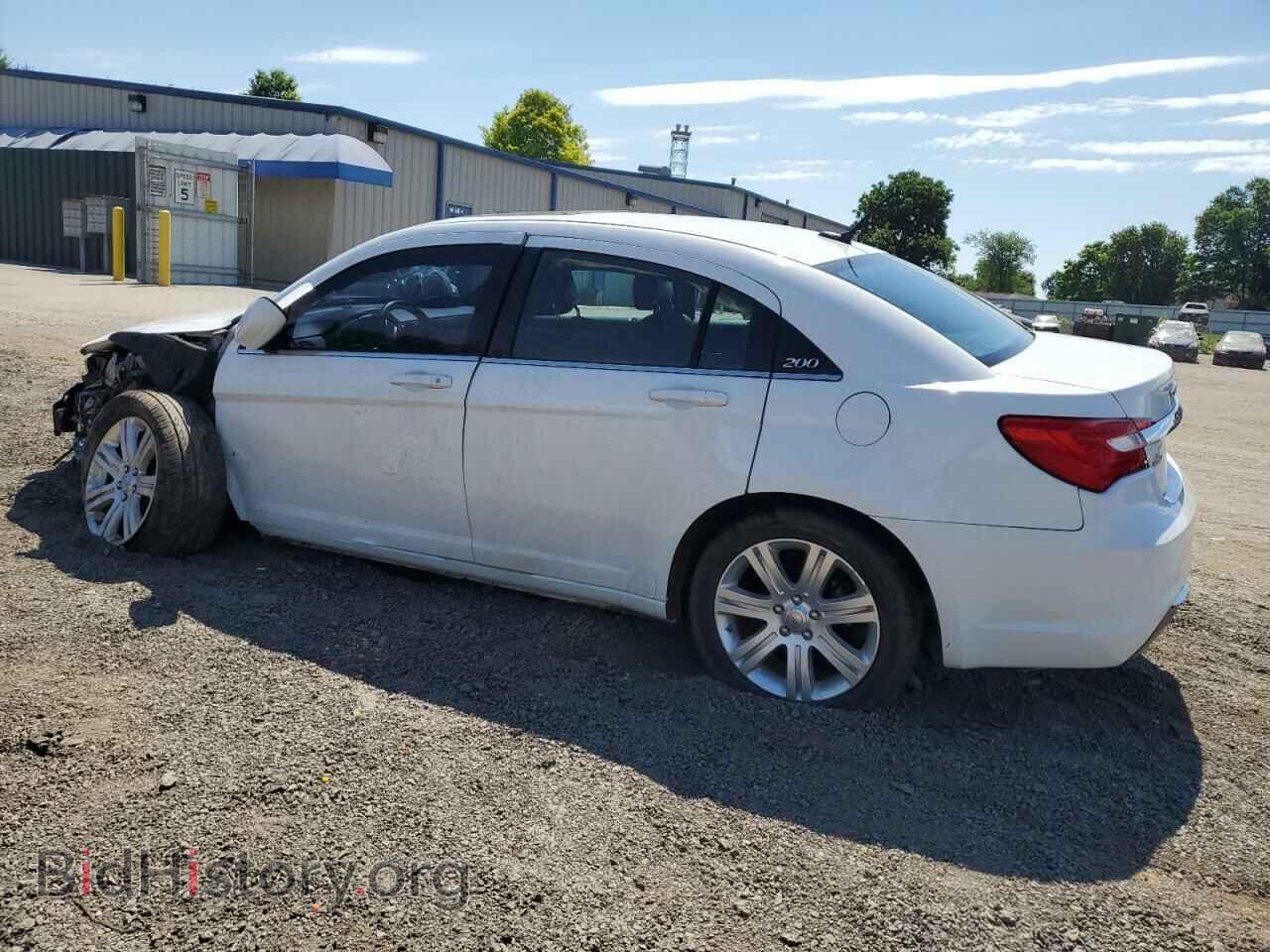 2013 CHRYSLER 200 - VIN: 1C3CCBBB8DN545794 - Photo 2