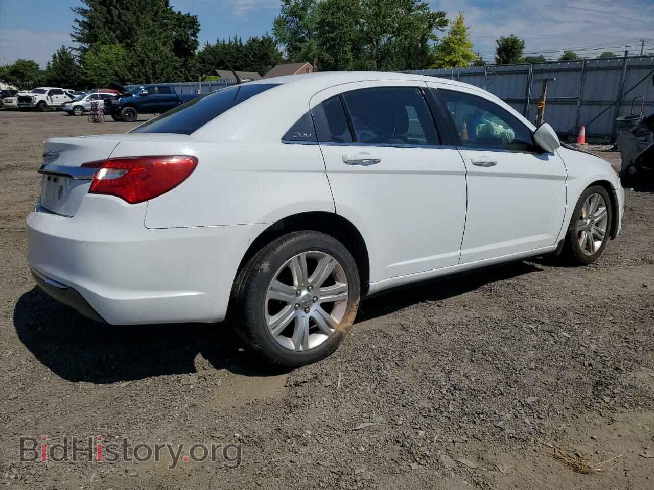 2013 CHRYSLER 200 - VIN: 1C3CCBBB8DN545794 - Photo 3