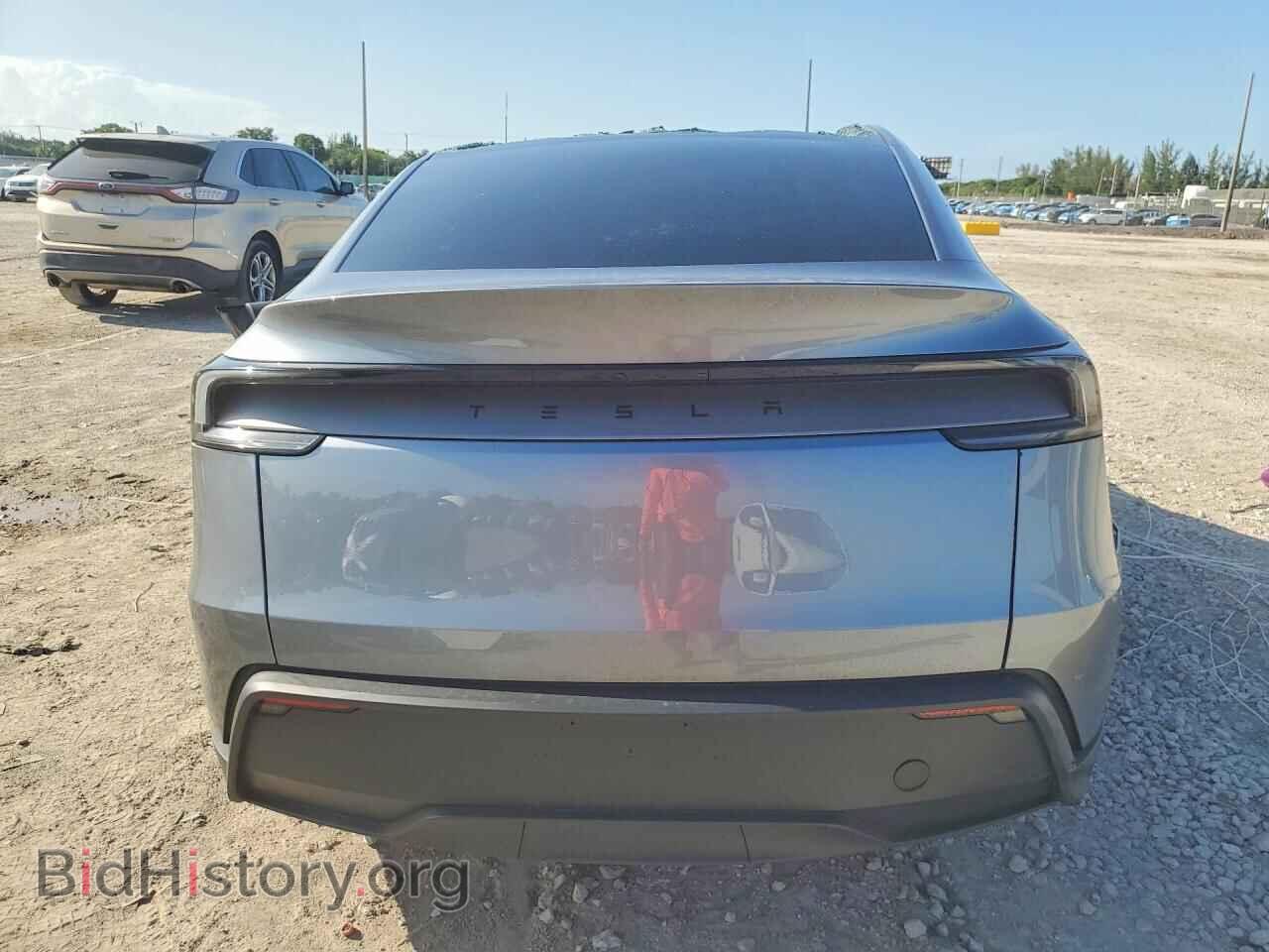 2026 TESLA MODEL Y - VIN: 7SAYGDED1TA704277 - Photo 6