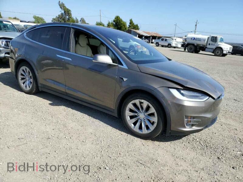 2016 Tesla MODEL X (VIN 5YJXCDE20GF026004) — фото 4 из 12