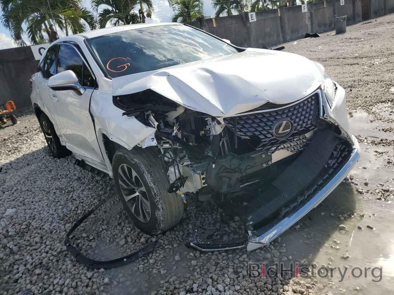 Photo 2T2AZMAA0LC157316 - LEXUS RX350 2020